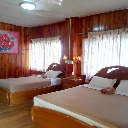 Bright Hotel Няунг Шве Екстериор снимка