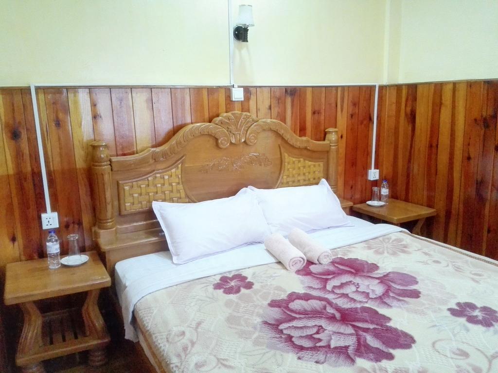 Bright Hotel Няунг Шве Екстериор снимка