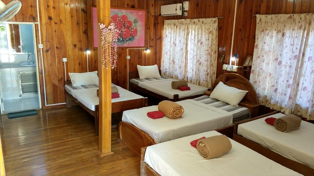 Bright Hotel Няунг Шве Екстериор снимка